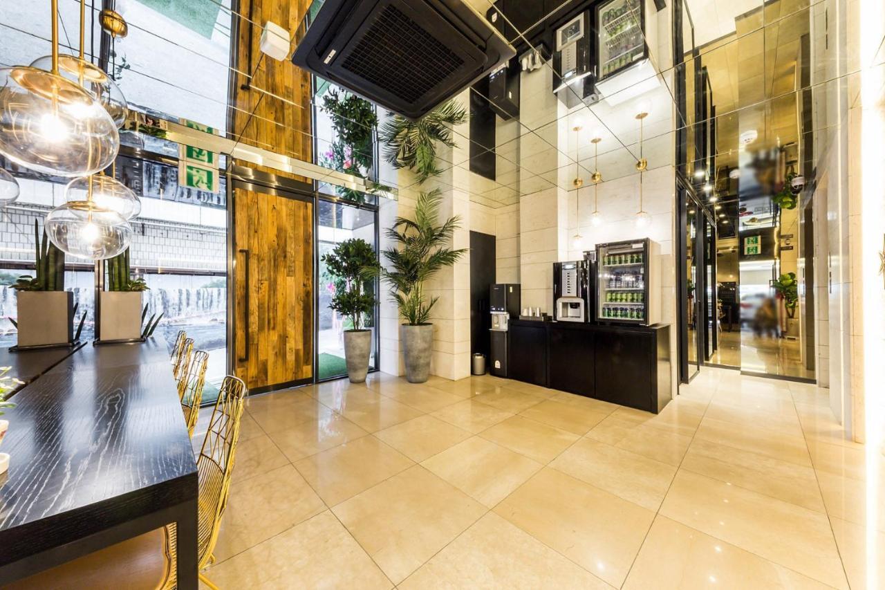 Forestar Hotel Sinchon Seul Dış mekan fotoğraf
